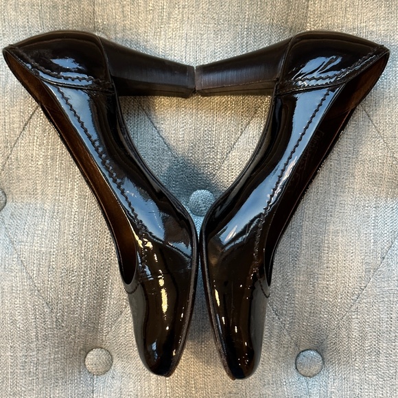 Attilio Giusti Leombruni AGL Black Patent Leather Pumps! - Picture 3 of 4